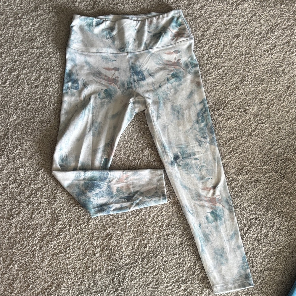 Women’s High-Rise Printed Leggings in Blue/White